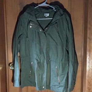 Excellent Condition, never worn